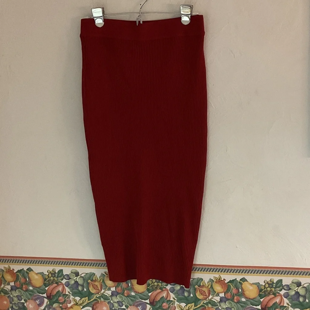 Sale! Cable & Gauge Ribbed Knit Pencil Skirt, Size S, Red, NWOT - Picture 1 of 6